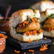 Wada Pav (sp)